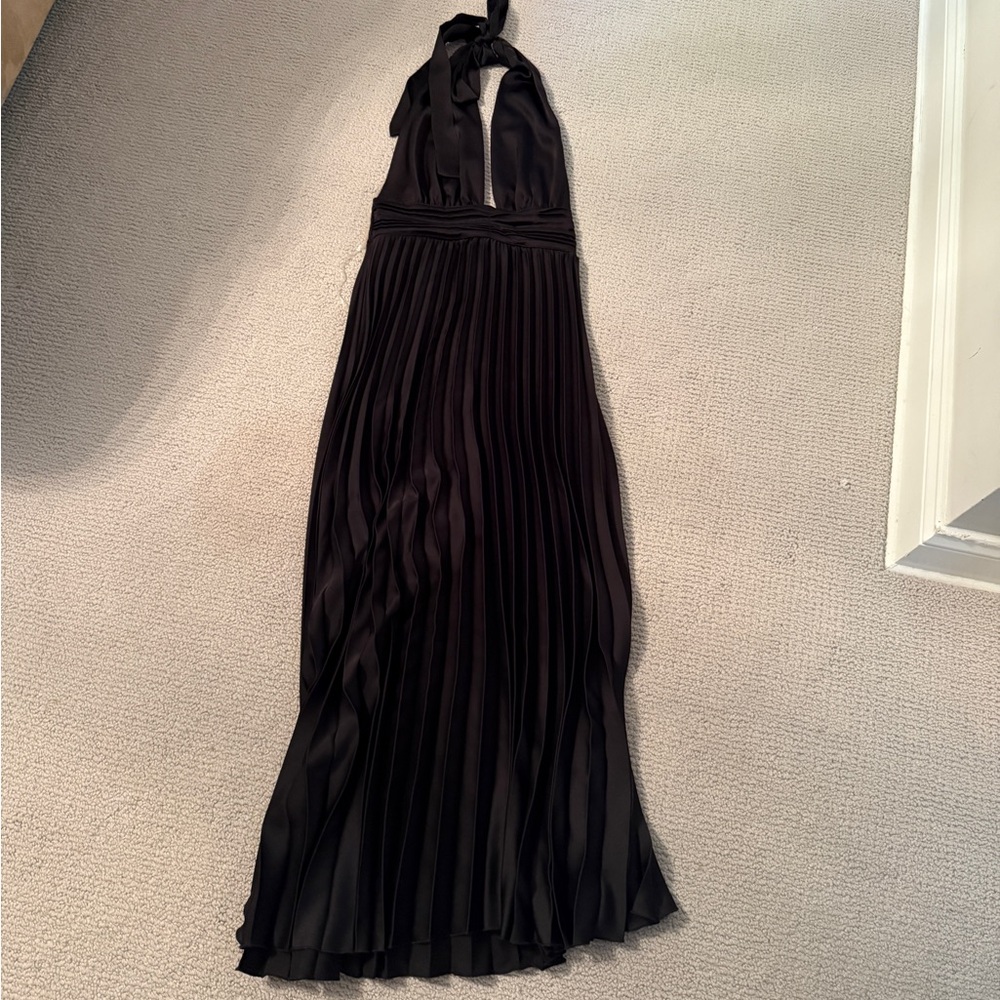Dixie Halston Black Pleated Halter Plunge Backless Dress